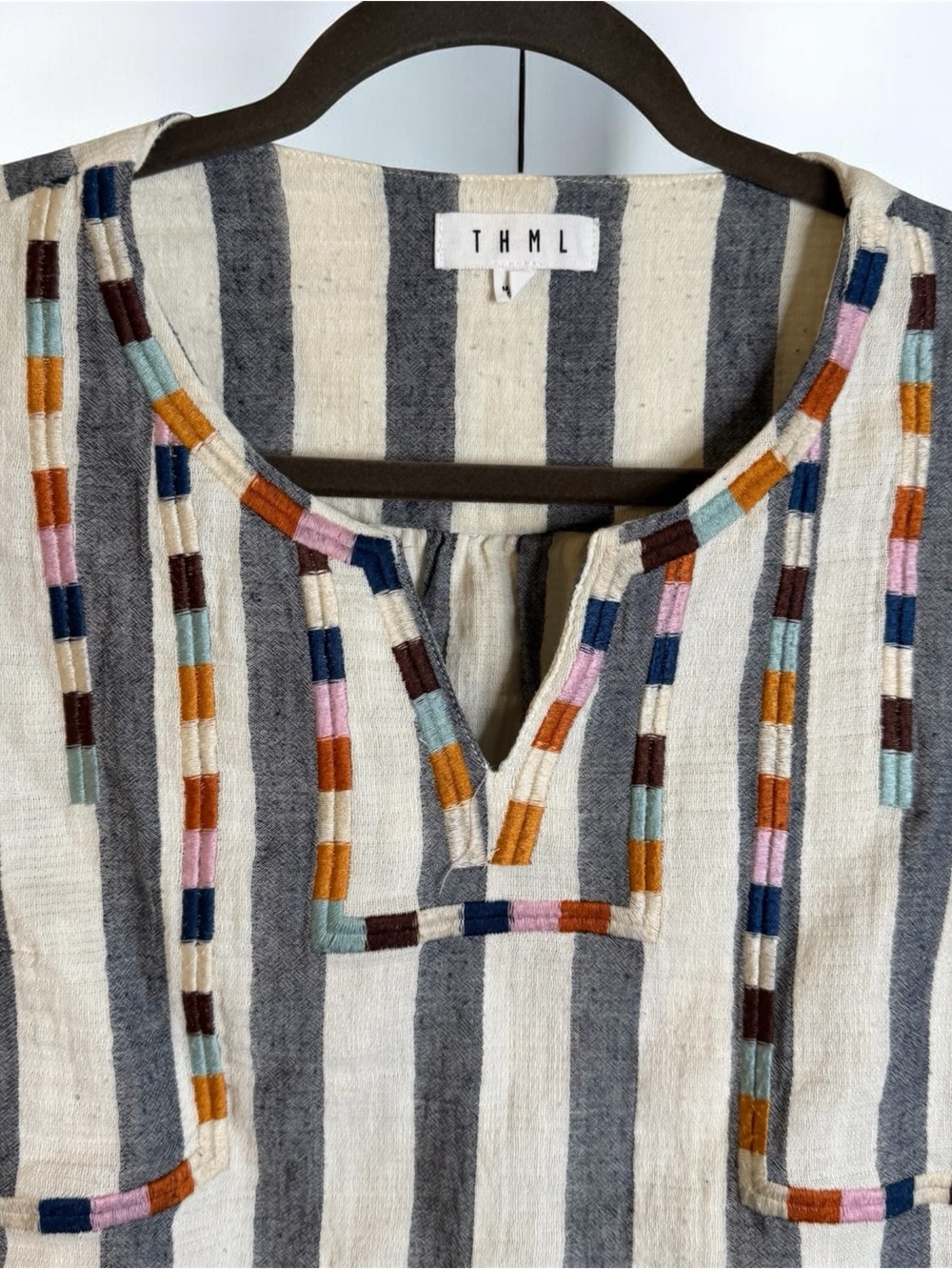THML Vertical Stripe Embroidered Flutter Sleeve Tunic - Gray & White - Picture 4 of 6